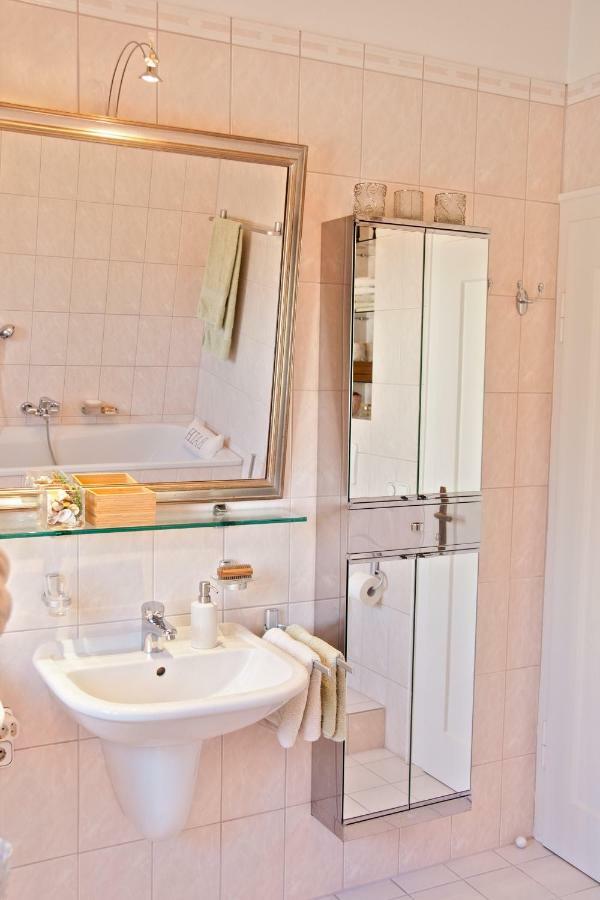 Lion Homestay München Ngoại thất bức ảnh